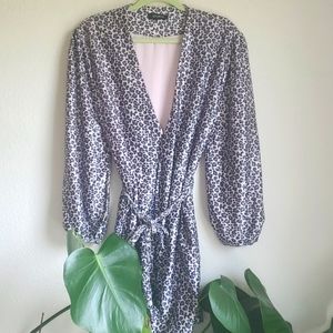 Storia White Leopard 🐆 Blazer with Shimmer throughout